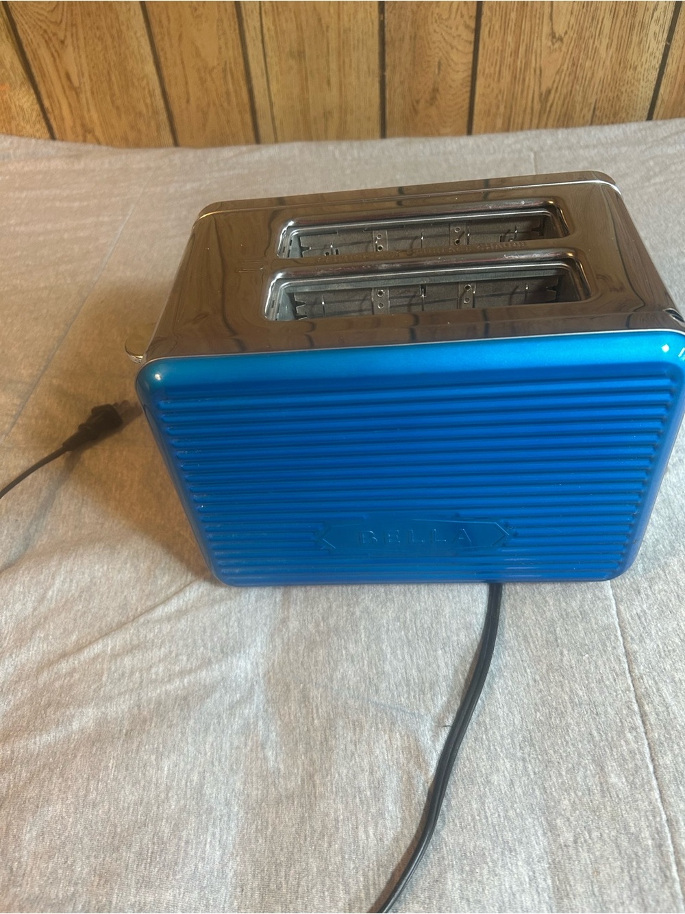Bella Metallic Blue and chrome 2-Slot Toaster